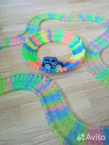 Гибкий трэк с машинкой