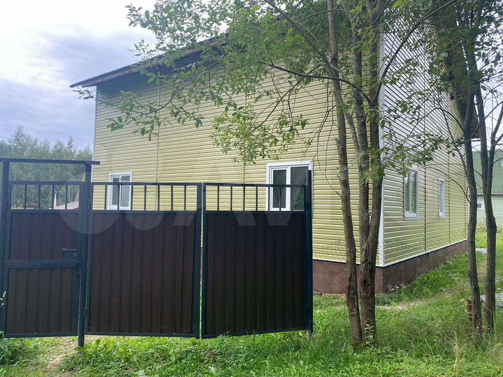 Дача 200 м² на участке 8 сот.