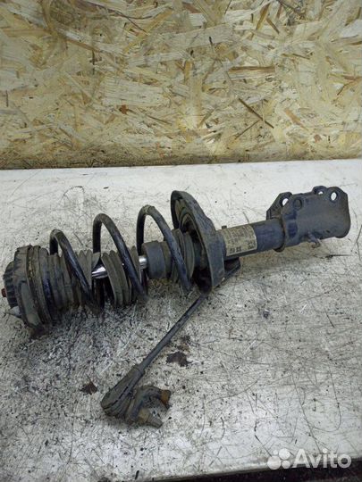 Стойка подвески передняя левая Opel Astra K