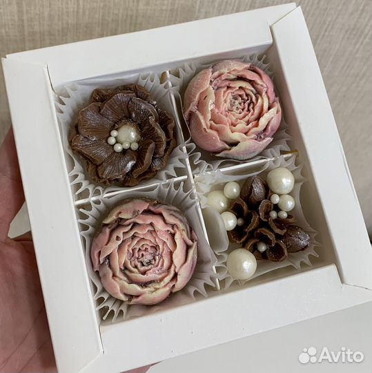 Шоколадный подарок конфеты ручной работы