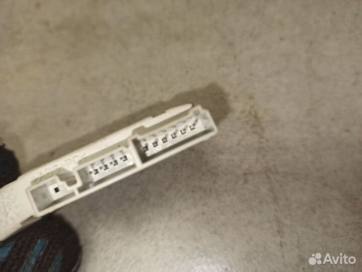 Блок управления подогревом руля