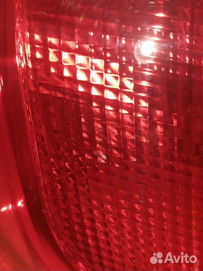Фонарь внешний левый Volkswagen Jetta 6