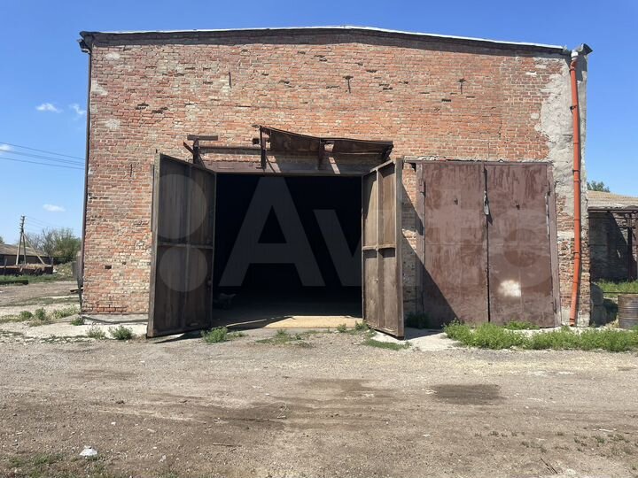 Склад, 300 м²