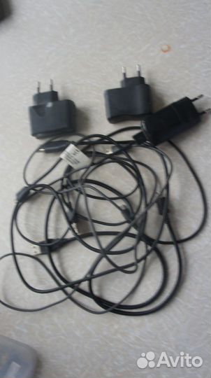 Зарядное устройство