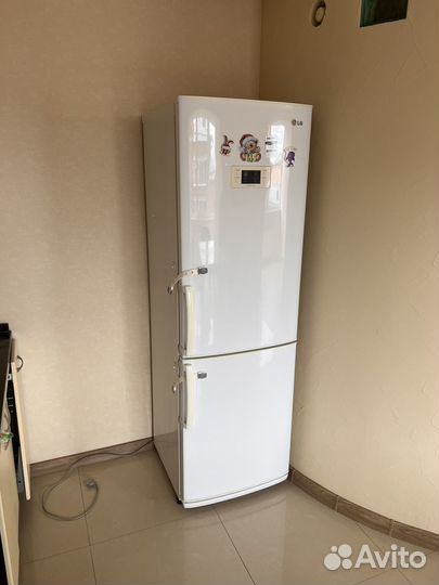 Холодильник LG