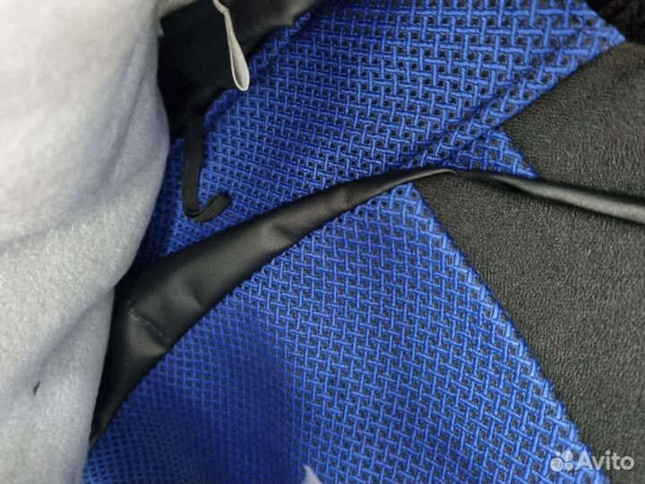 Чехлы на сиденья Volkswagen Polo