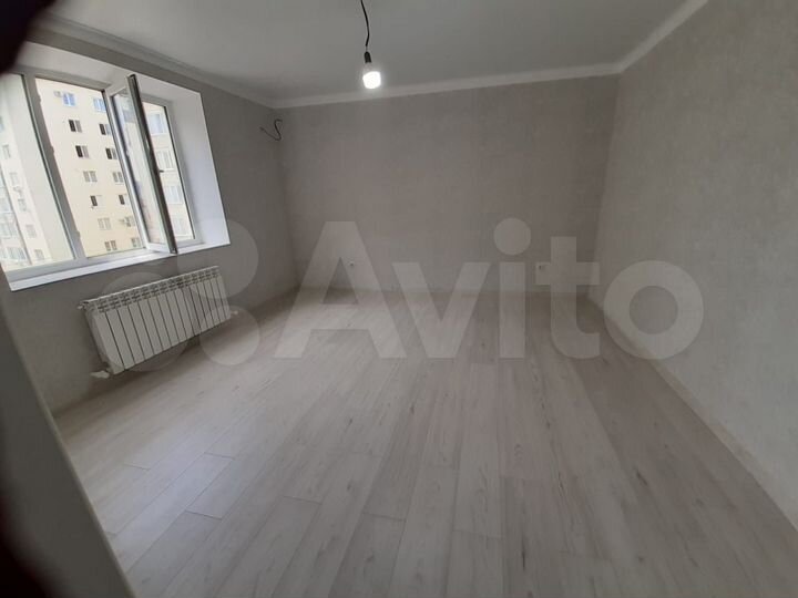 1-к. квартира, 52 м², 6/10 эт.