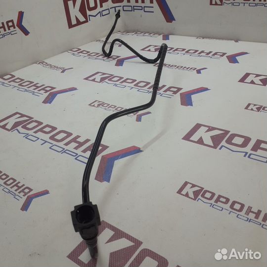 Трубка топливная