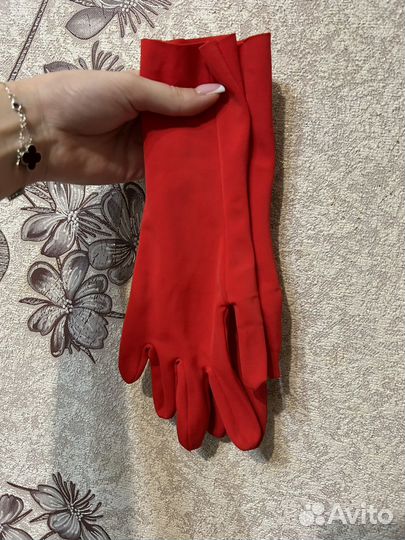 Парик черно белый (венсдей)с перчатками