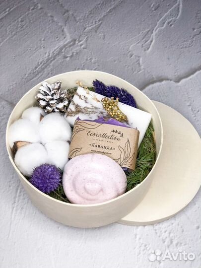 Коробка круглая с крышкой из дерева