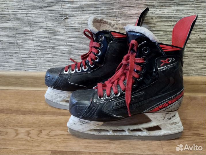 Коньки bauer vapor x 2,5, 35 размер