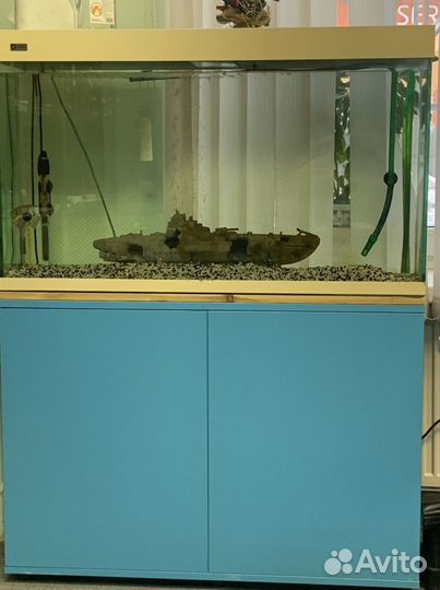 Аквариум с тумбой 180 л