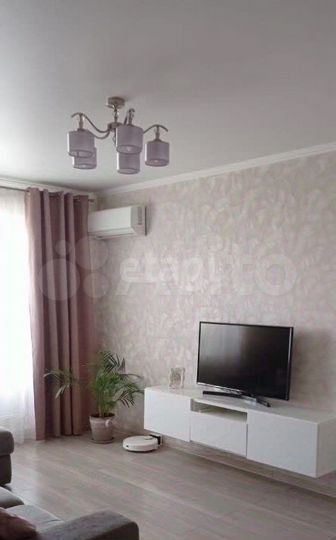 2-к. квартира, 52 м², 5/10 эт.