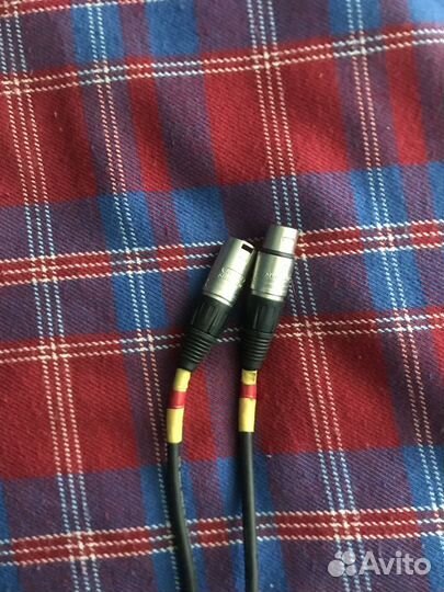 Микрофонный кабель XLR