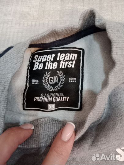 Свитшот gloria jeans xs