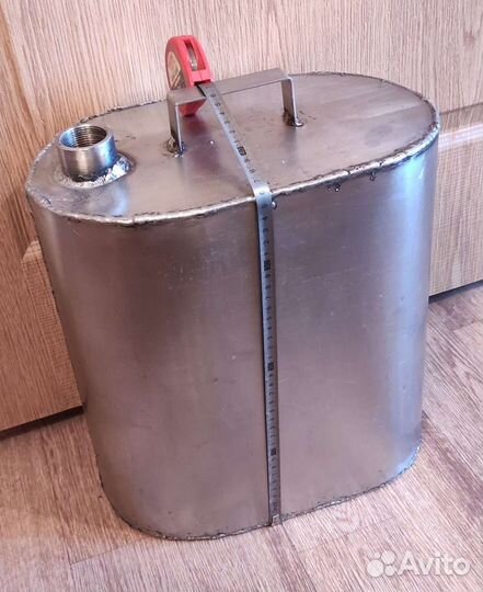 Бак из нержавеющей стали 1.5мм. 21 литр