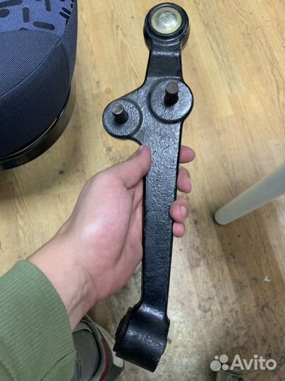 Рычаг подвески левый Kia Rio