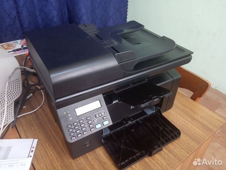 Цветной лазерный принтер мфу
