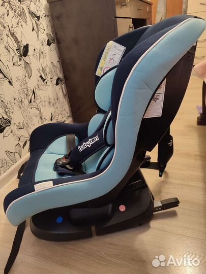 Детское автокресло от 0 до 18 кг
