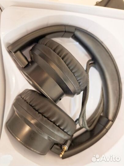 Беспроводные наушники