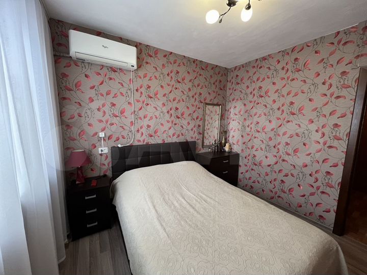 2-к. квартира, 45 м², 10/16 эт.