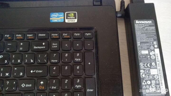 Lenovo G780 / Диагональ 17,3