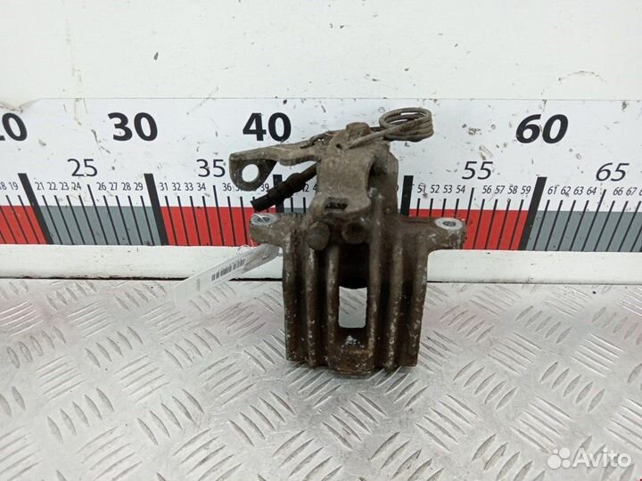 Суппорт задний левый для Audi A4 B5 8E0615423