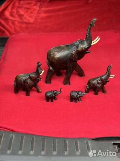 Фигурки слоники