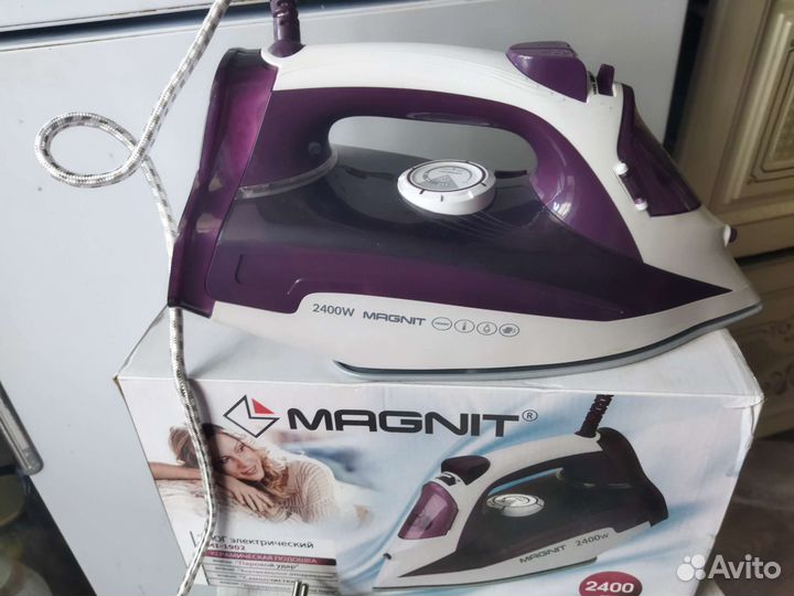 Утюг новый