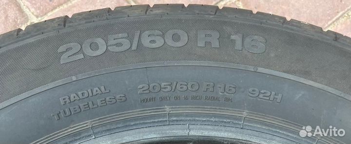Continental ContiPremiumContact 2 205/60 R16 92H