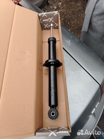 Амортизаторы задние Ауди 80 б3