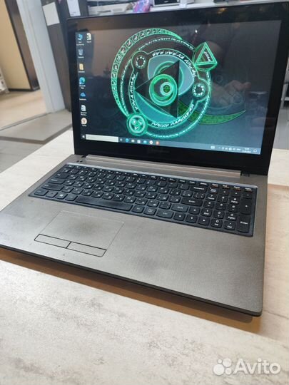 Ноутбук lenovo intel/6озу/GT720M SSD в хорошем