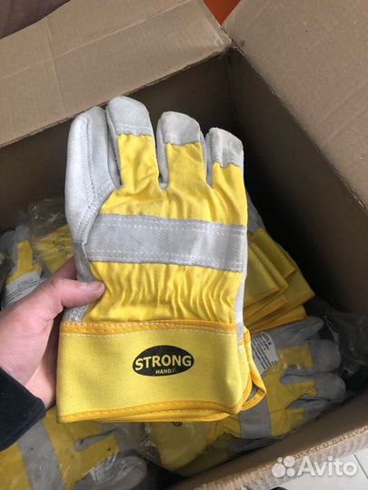 Рабочие перчатки Strong Hand