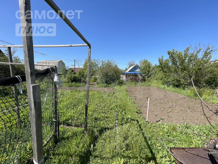 Дача 15 м² на участке 5,5 сот.