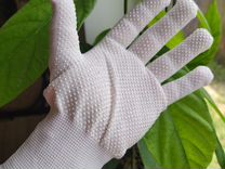 Белые перчатки с прорезиненым покрытием ладони