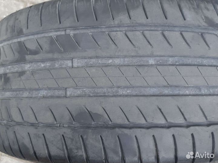 Michelin Pilot Sport 235/45 R17
