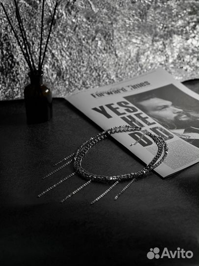 Колье в стиле гранж ручной работы