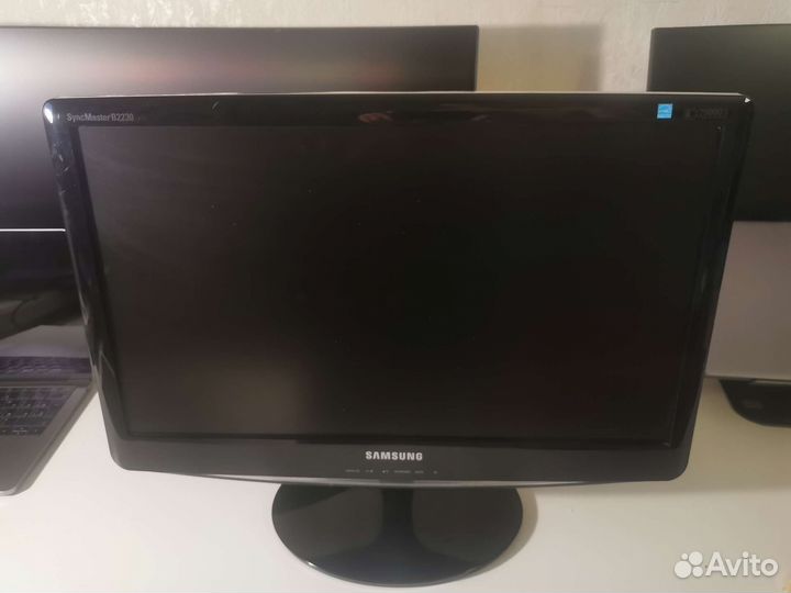 Монитор Samsung SyncMaster B2230N