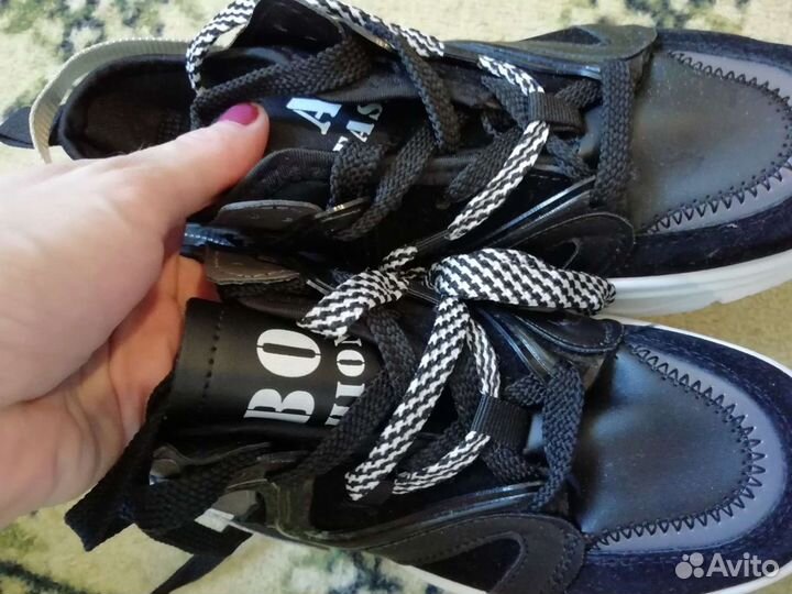 Кроссовки новые р37