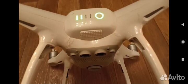 DJI Phantom 4
