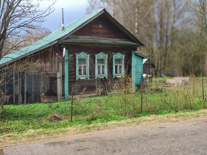 Дом 30 м² на участке 33 сот.