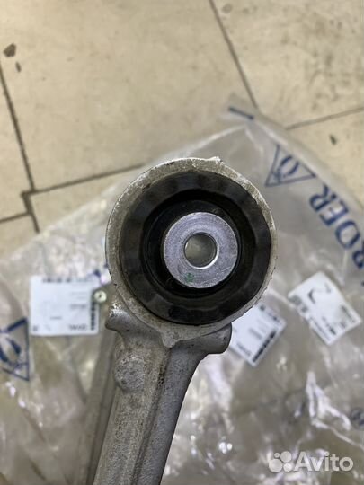 Рычаг передний правый верхний LR Discovery5