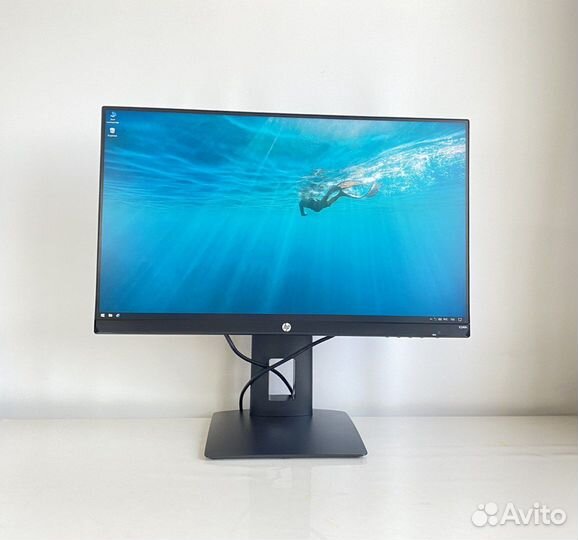 Монитор HP 24