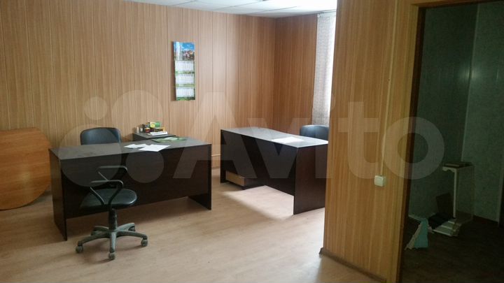 Помещение свободного назначения, 300 м²