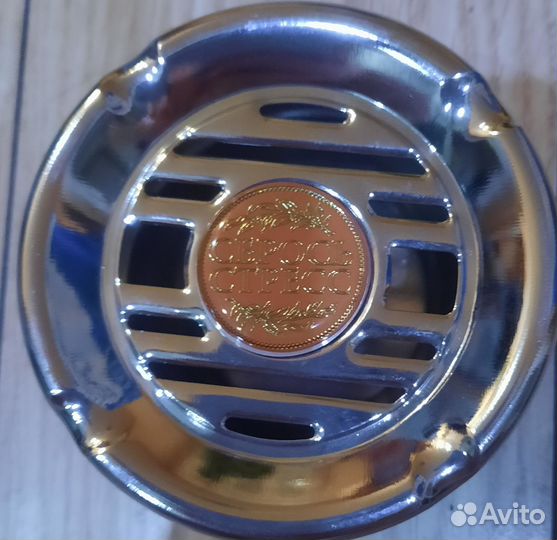 Пепельница металлическая