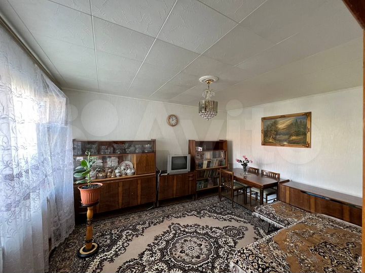 2-к. квартира, 55 м², 1/9 эт.