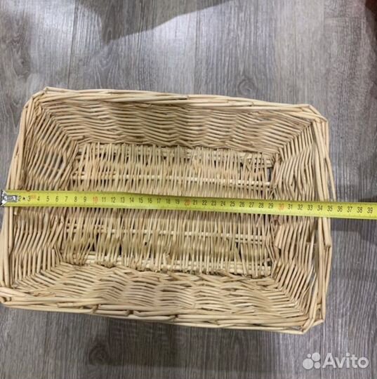 Корзины плетеные пластиковые