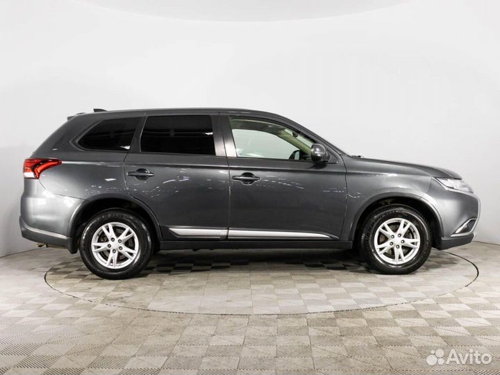 Mitsubishi Outlander 2.0 CVT, 2018, 59 867 км