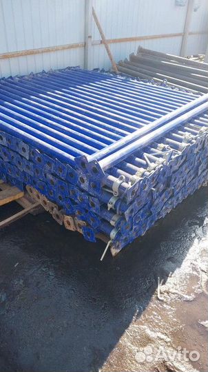 Б/у телескопические стойки для строительных проектов