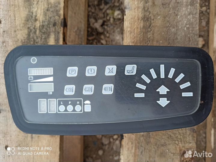 Панель приборов BT C3E150